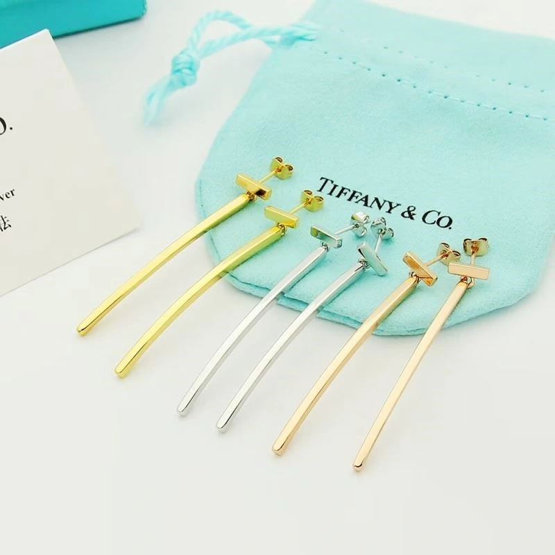 Tiffany Earrings Functional 253139