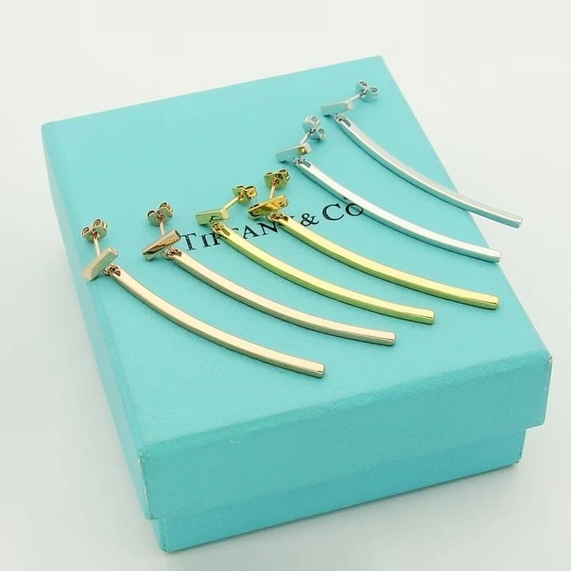 Tiffany Earrings Functional 253139