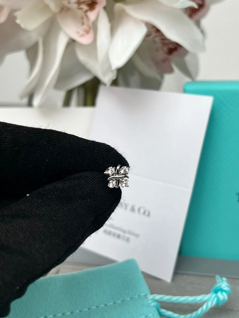 Contemporary Tiffany Earrings 253119