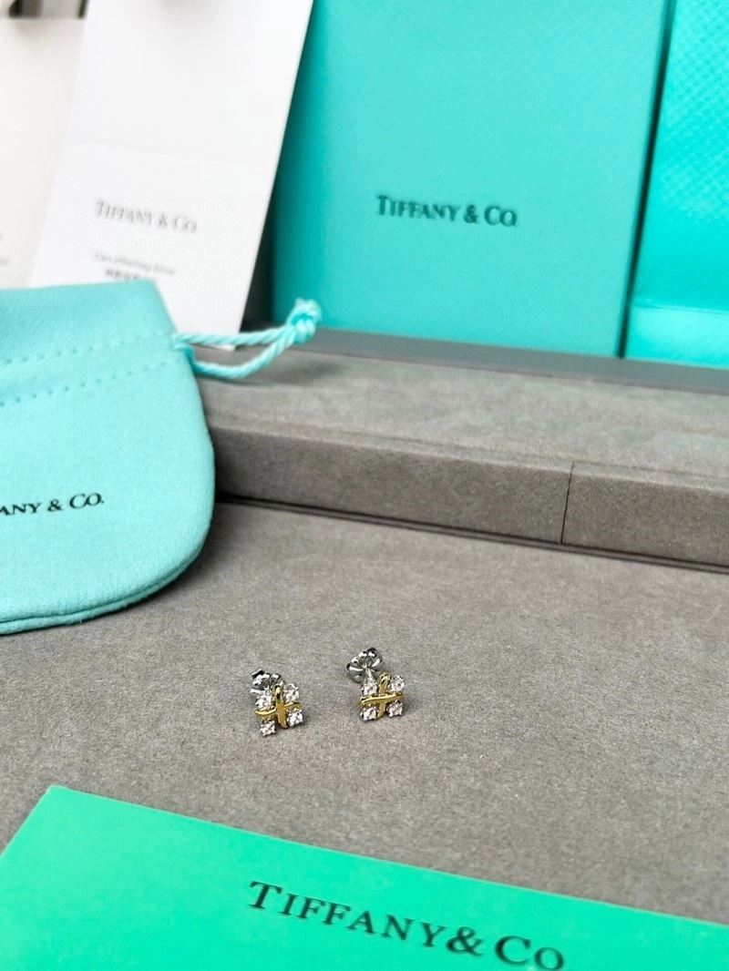 MoistureWicking Tiffany Earrings 253117