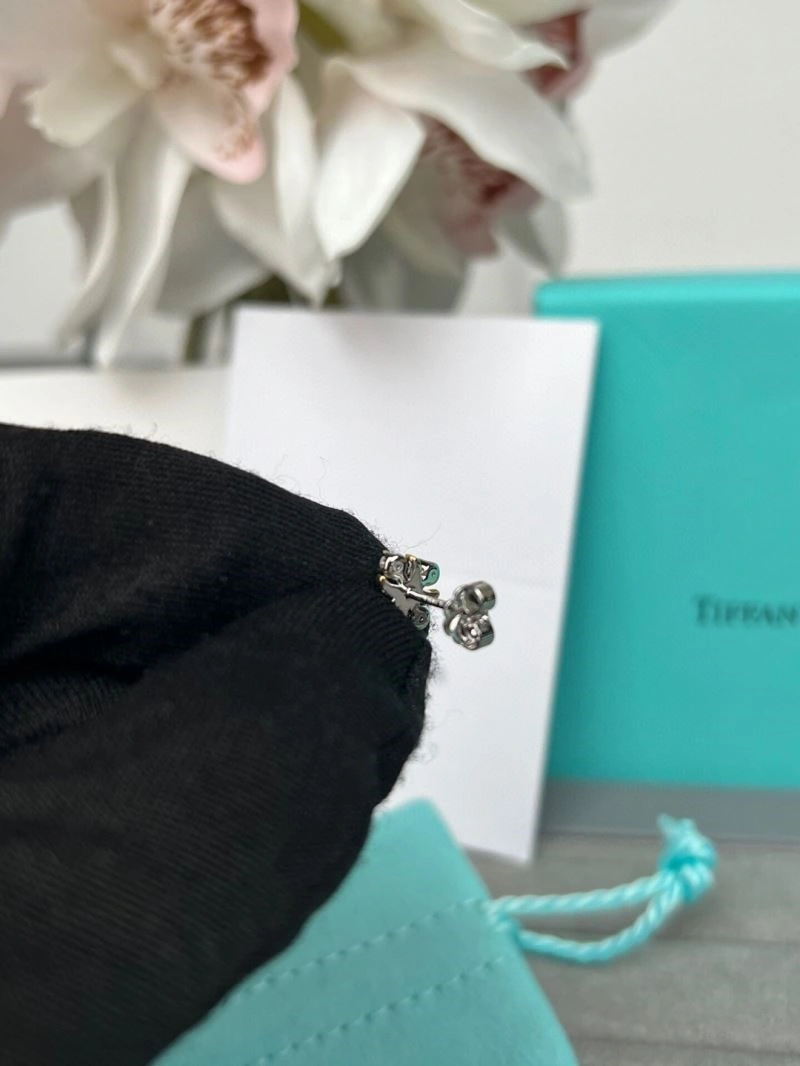 MoistureWicking Tiffany Earrings 253117