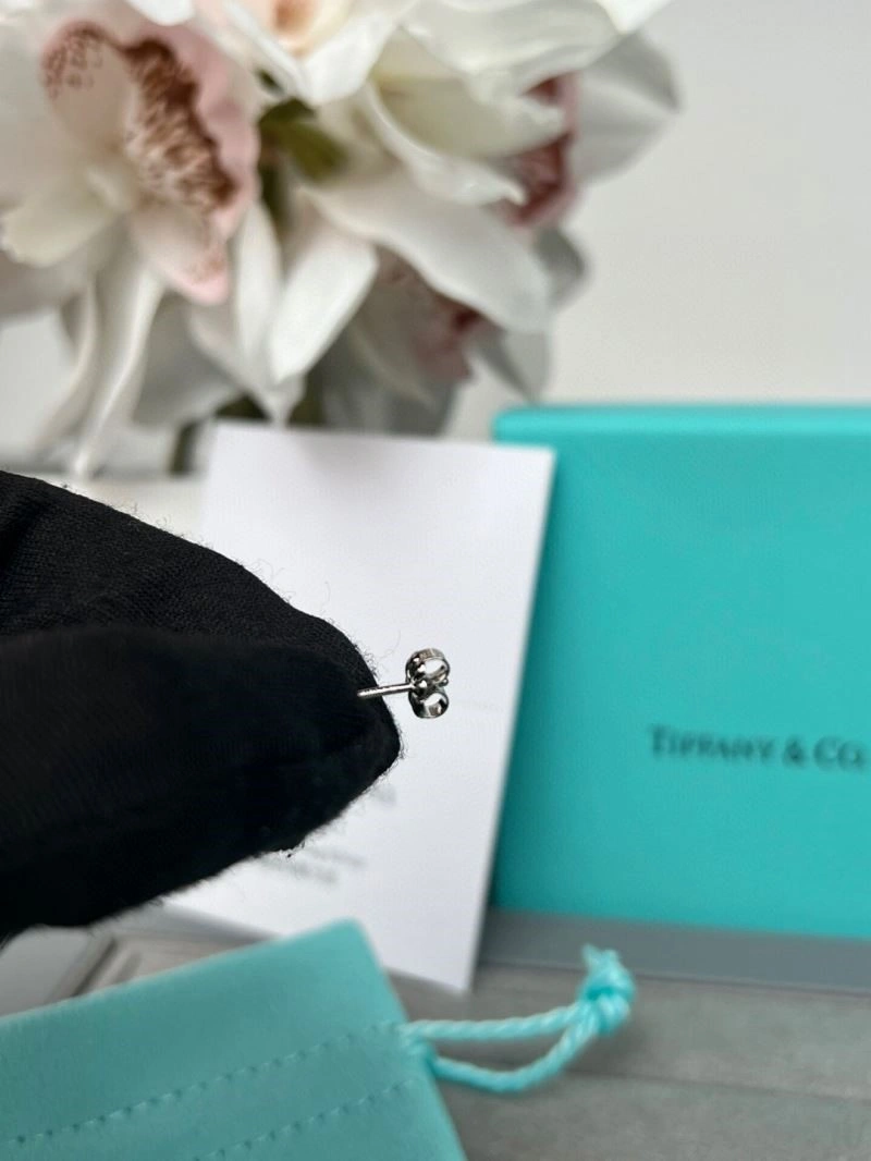 MoistureWicking Tiffany Earrings 253117