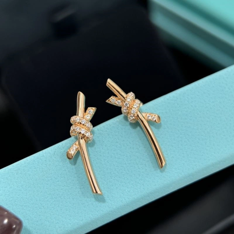 RelaxedFit Tiffany Earrings 252717