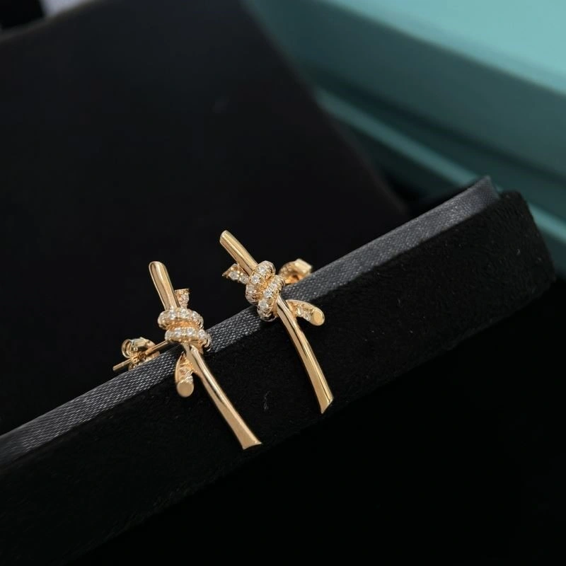 RelaxedFit Tiffany Earrings 252717