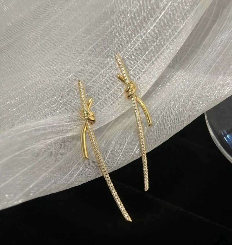 Tiffany Earrings MultiPurpose 252718