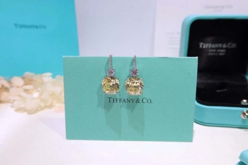 Cozy Tiffany Earrings 252735