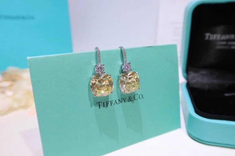 Cozy Tiffany Earrings 252735