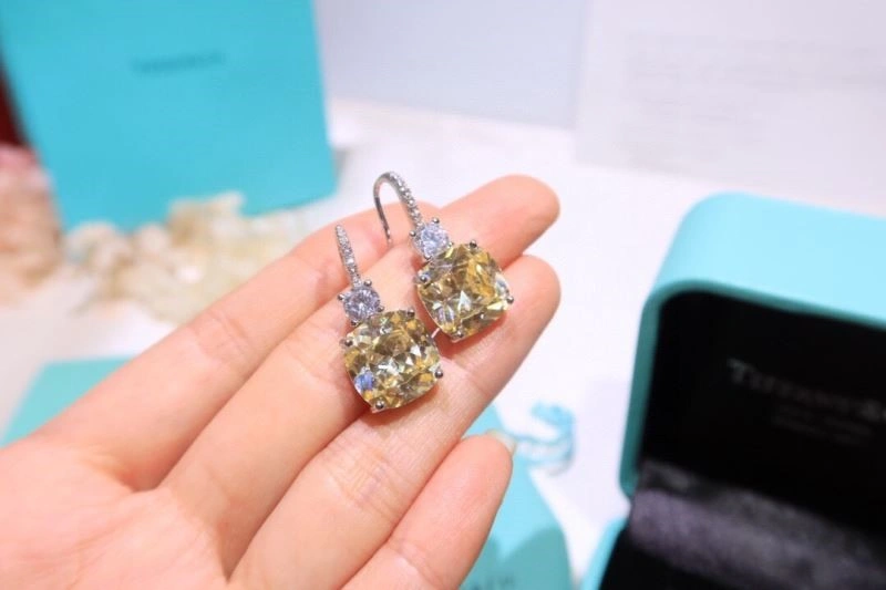 Cozy Tiffany Earrings 252735