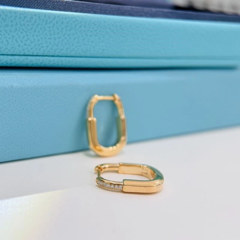 Tiffany Earrings SoftTouch 252716
