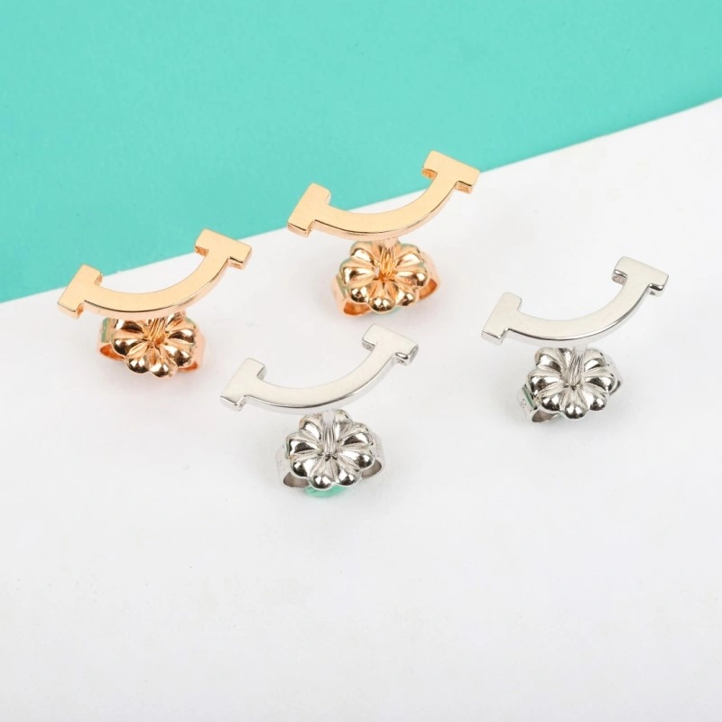 Tiffany Earrings MoistureWicking 252571