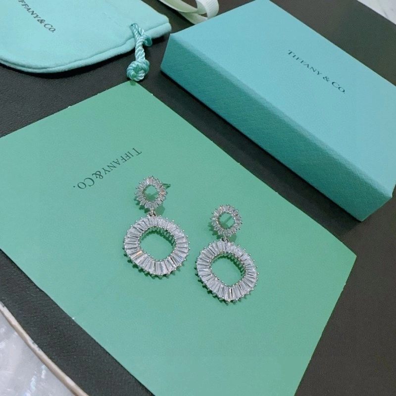Tiffany Earrings ModernLook 252356