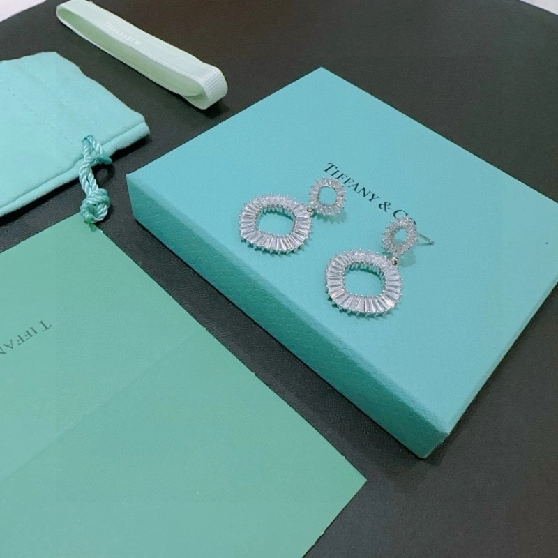 Tiffany Earrings ModernLook 252356