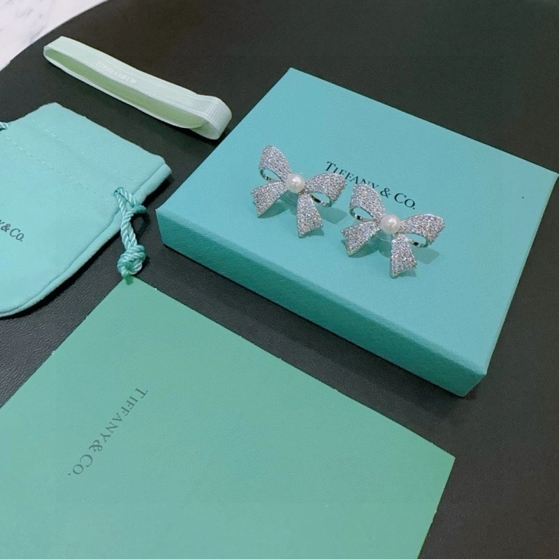 ComfortFit Tiffany Earrings 252351