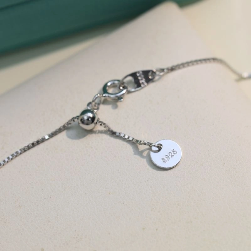 Tiffany Necklaces Compact 253871