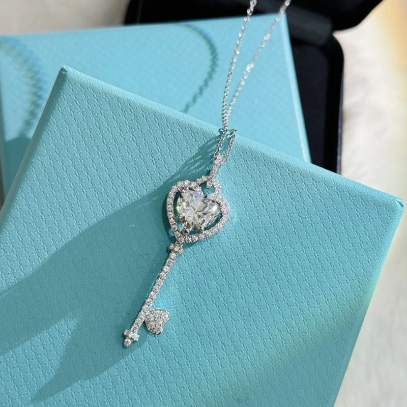 Tiffany Necklaces Versatile 253870