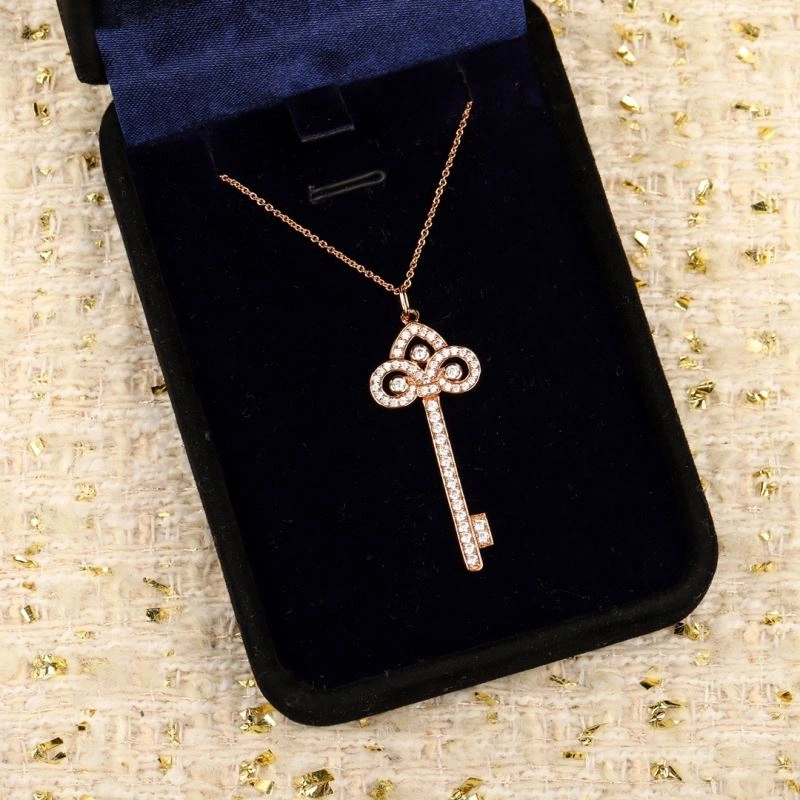 Tiffany Necklaces Breathable 253875