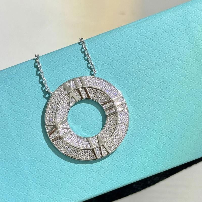 Compact Tiffany Necklaces 253824