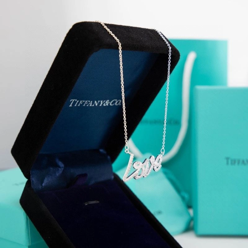 Tiffany Necklaces Versatile 253958