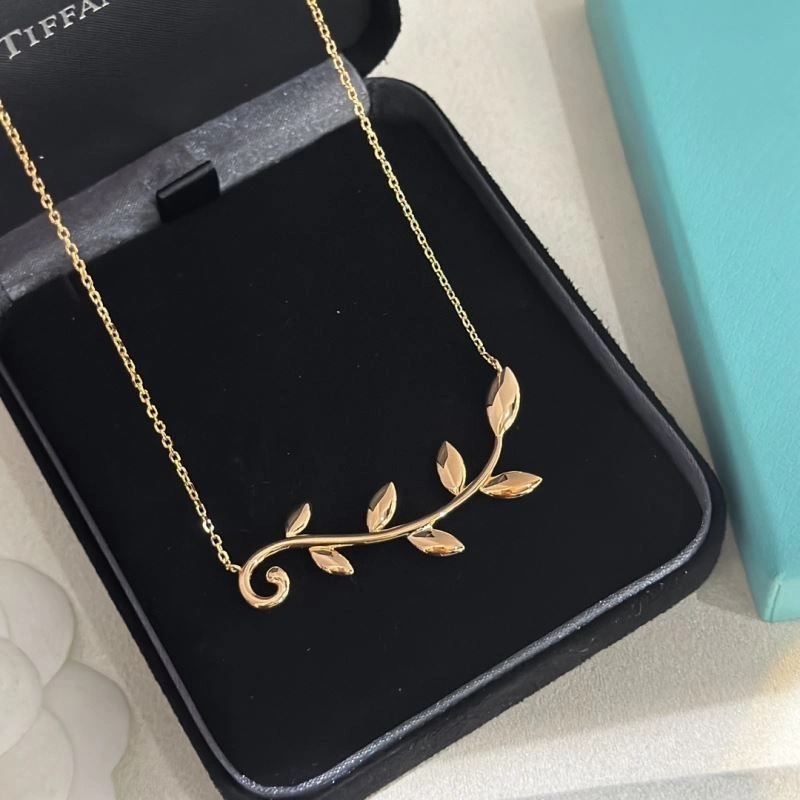 Tiffany Necklaces ModernLook 253968