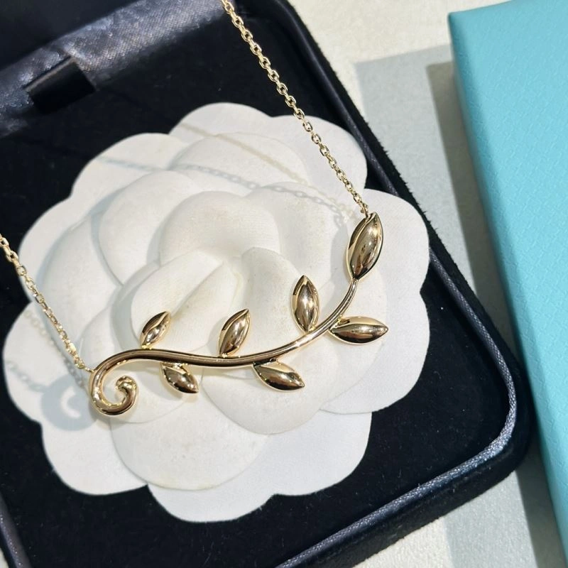 Tiffany Necklaces ModernLook 253968