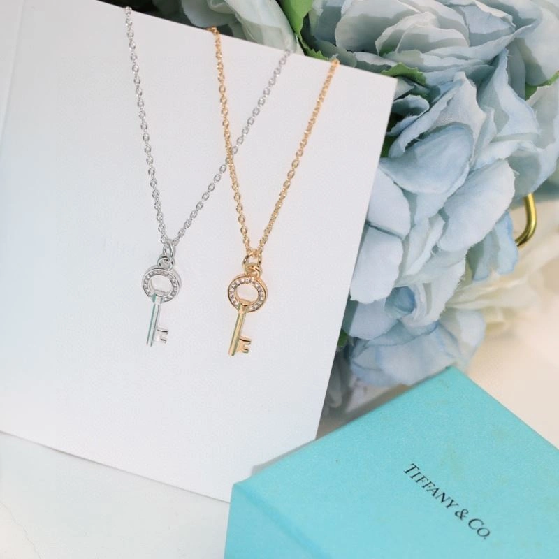 Tiffany Necklaces Soft 253949