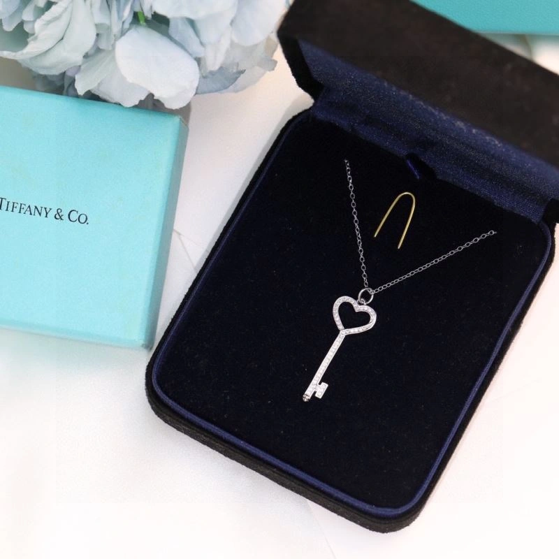 FashionForward Tiffany Necklaces 253971