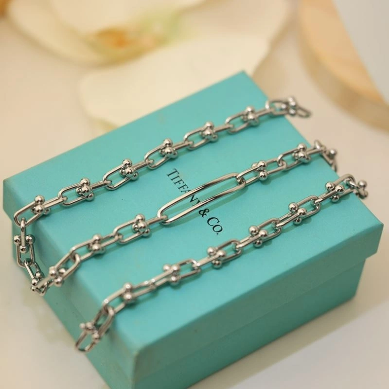 Comfortable Tiffany Necklaces 253933