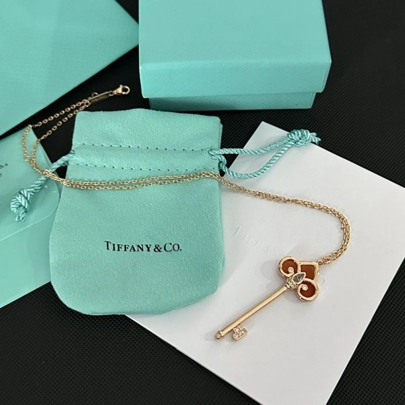MoistureWicking Tiffany Necklaces 253925