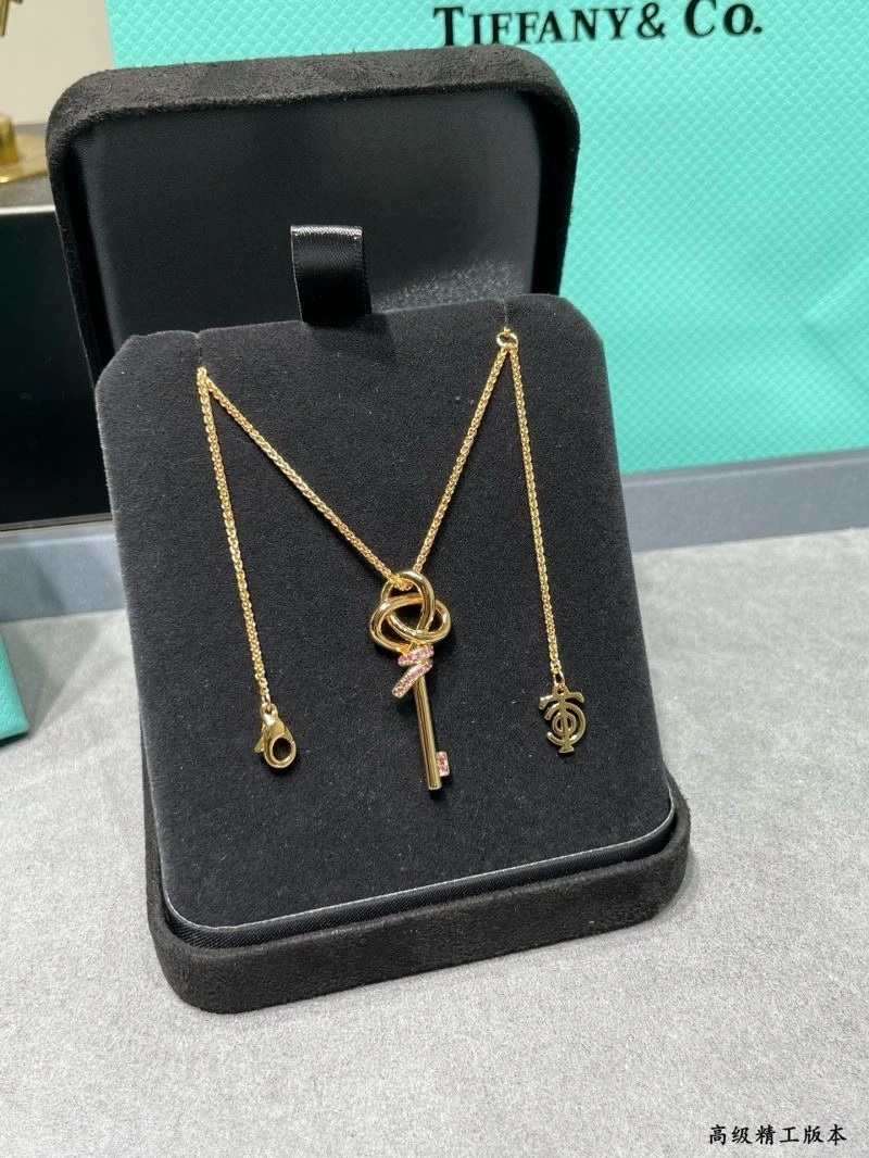Tiffany Necklaces Lightweight 253769