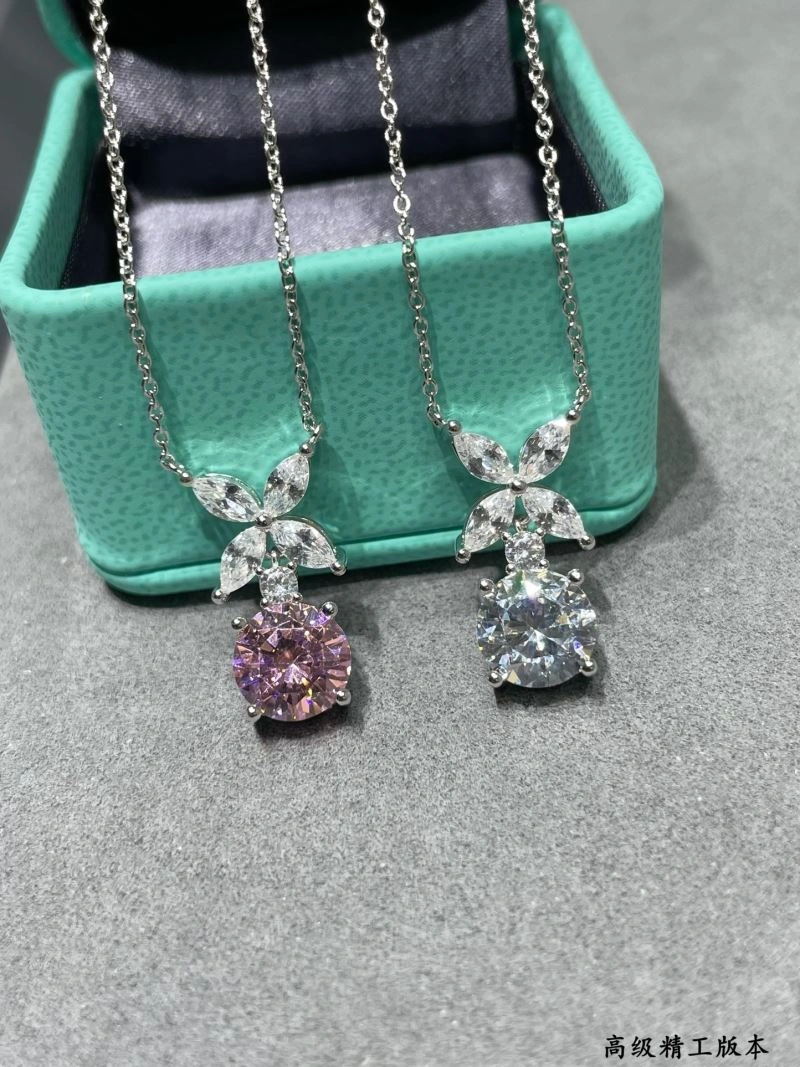 Neat Tiffany Necklaces 253771