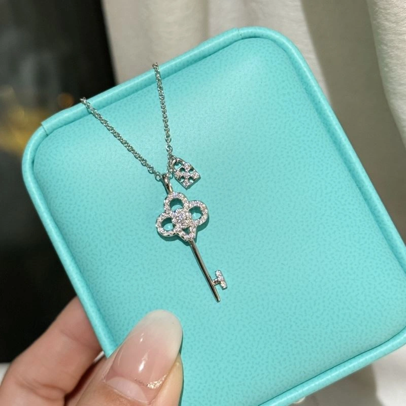 SportInspired Tiffany Necklaces 253753