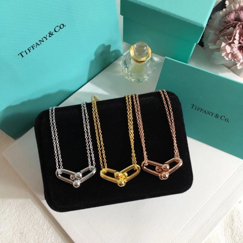 Minimalist Tiffany Necklaces 253741