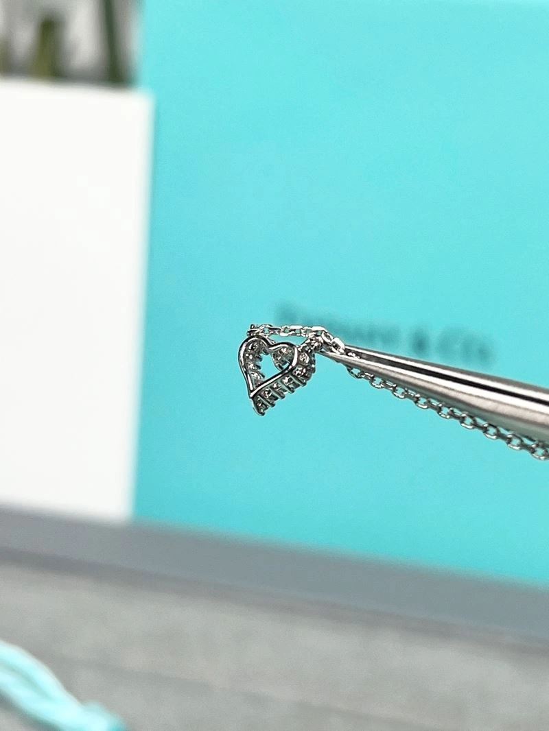 TechFriendly Tiffany Necklaces 253733