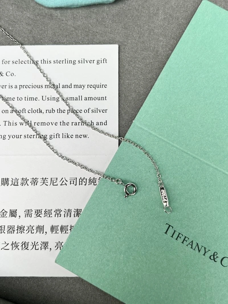 Effortless Tiffany Necklaces 253731