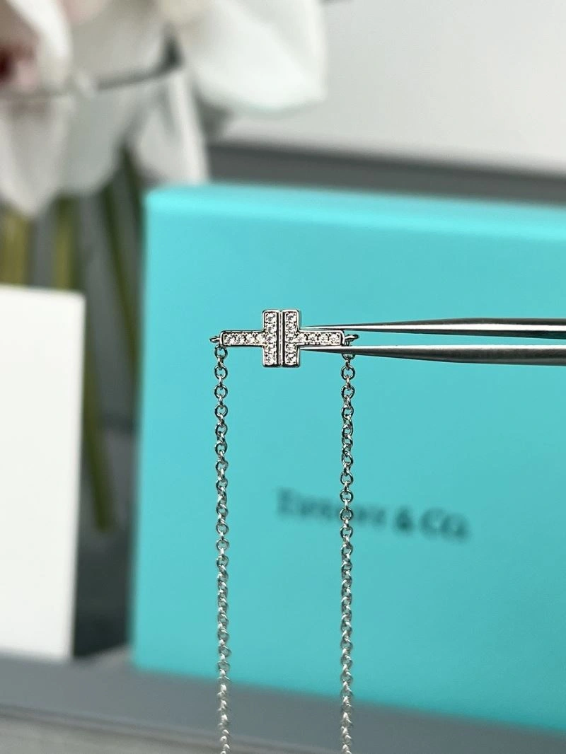 Tiffany Necklaces MultiPurpose 253703