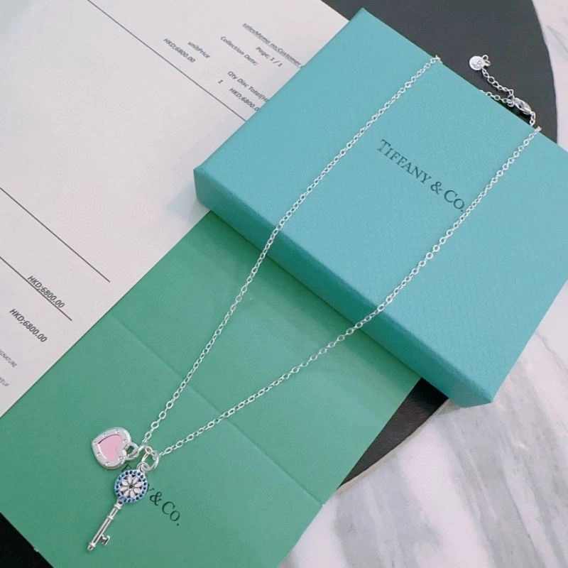 Tiffany Necklaces RelaxedFit 253607