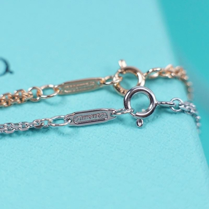 Tiffany Necklaces ModernLook 253594