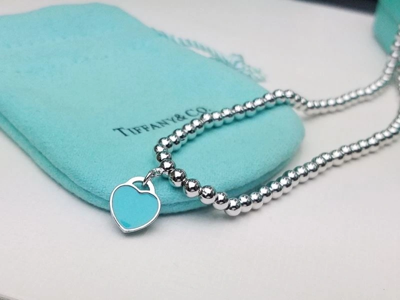 Tiffany Necklaces Lightweight 253464