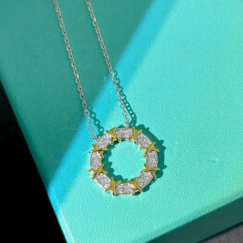 WaterResistant Tiffany Necklaces 253462