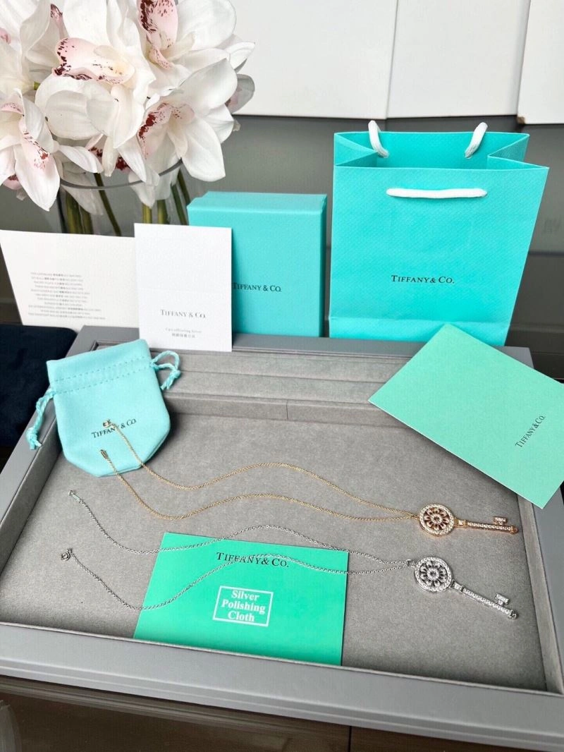 StreetReady Tiffany Necklaces 253474
