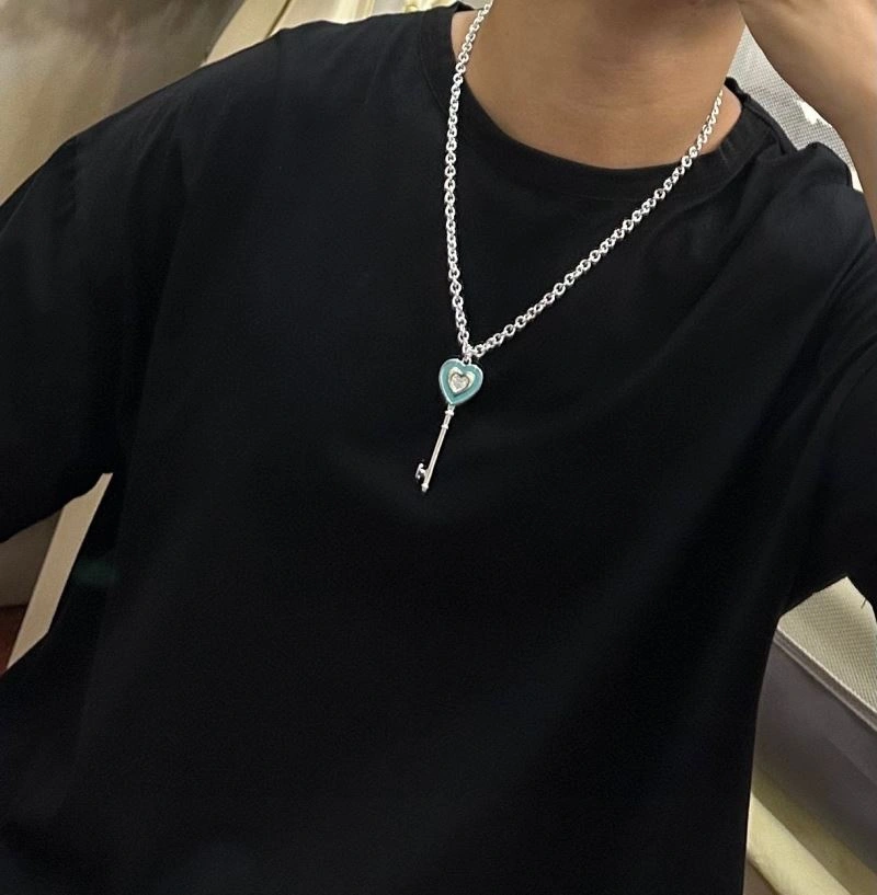 UrbanChic Tiffany Necklaces 253467
