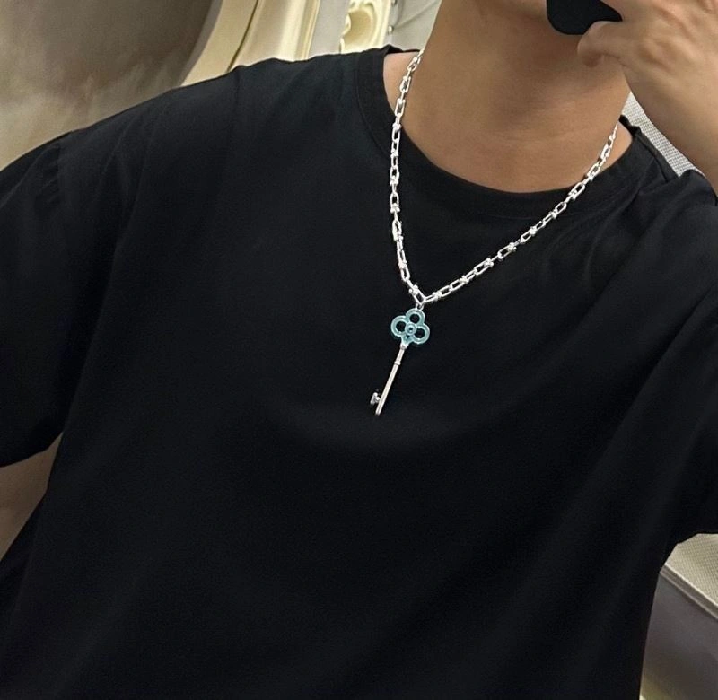 Tiffany Necklaces Breathable 253469
