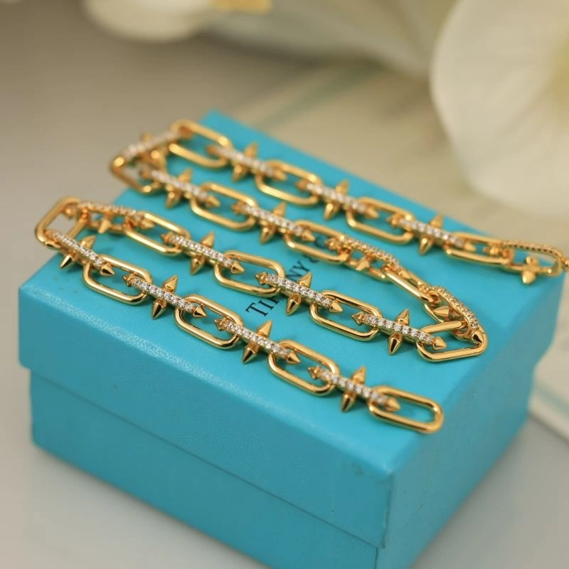 Tiffany Necklaces SportInspired 253451