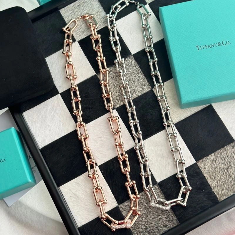 Tiffany Necklaces SoftTouch 253466