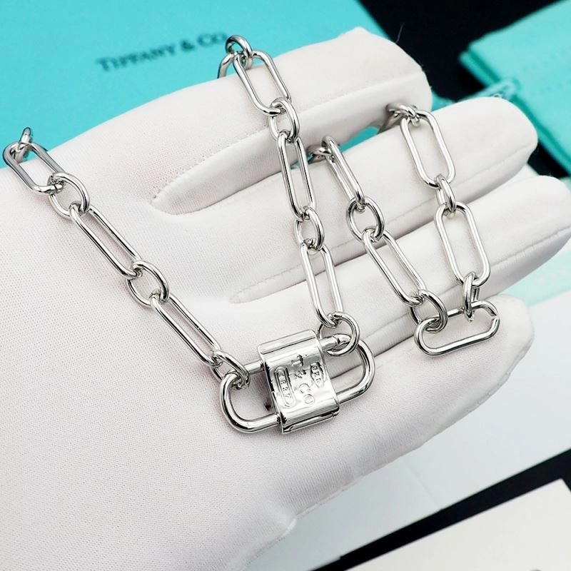 Tiffany Necklaces Tailored 253354