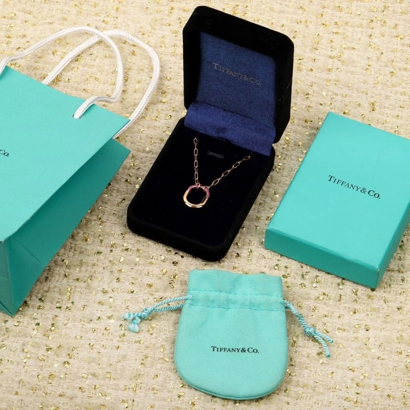 Sustainable Tiffany Necklaces 253333