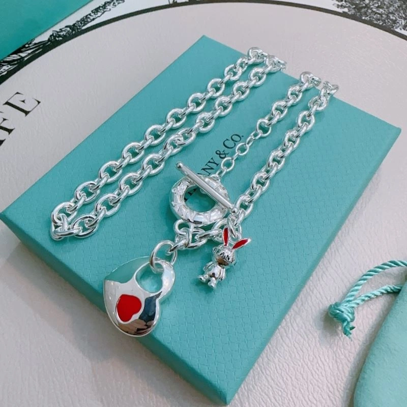 Tailored Tiffany Necklaces 253338