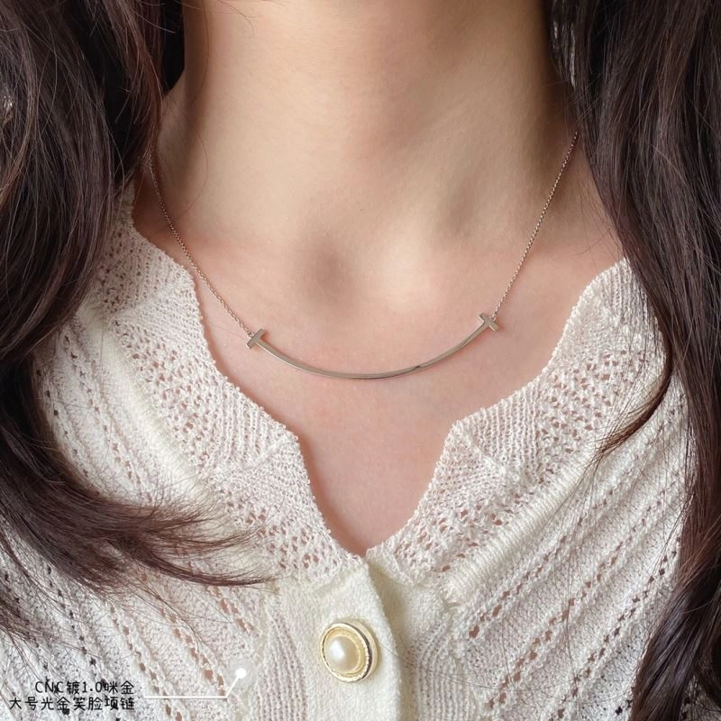 Tiffany Necklaces Lightweight 253358