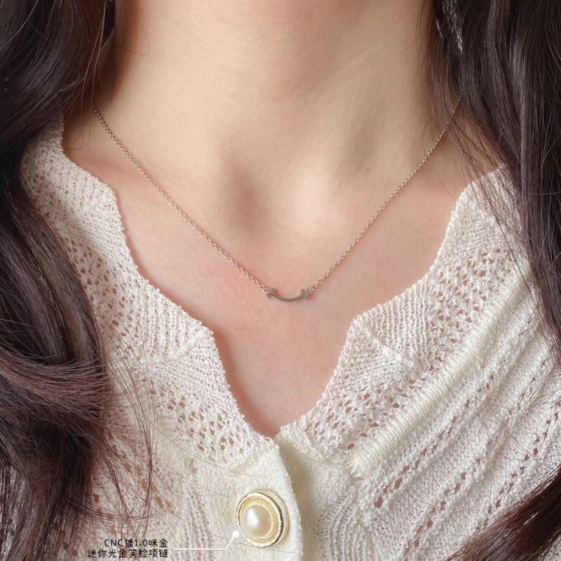 HighPerformance Tiffany Necklaces 253359