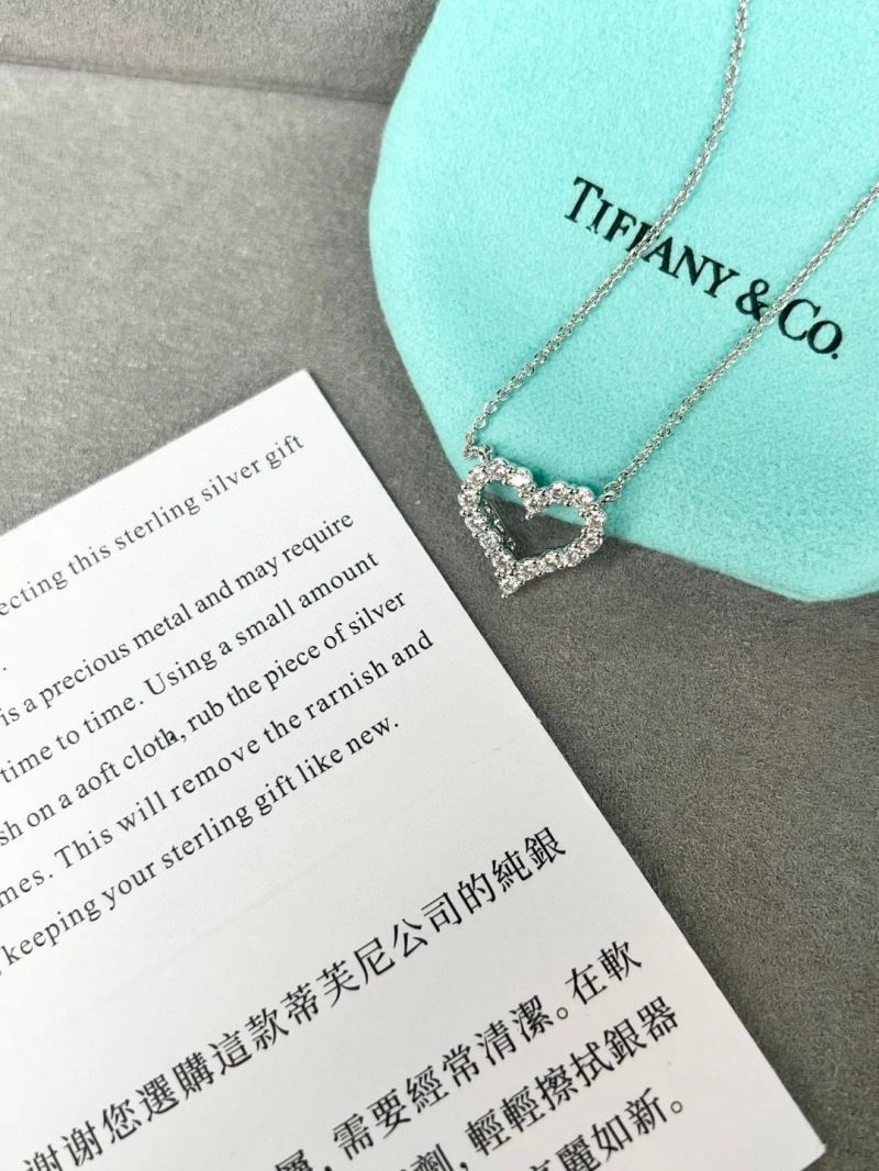 UrbanChic Tiffany Necklaces 253351